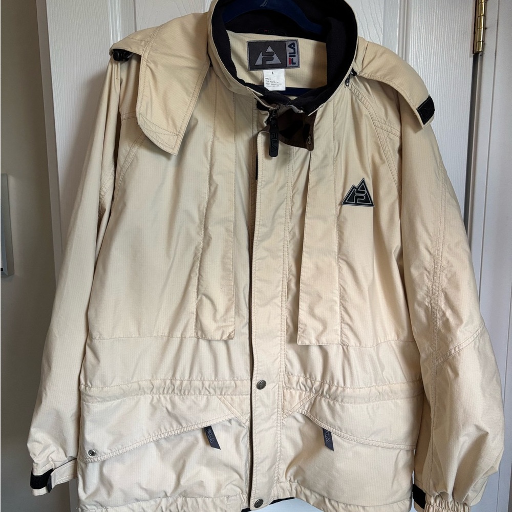 Fila Cream Jacket with Adjustable Fit